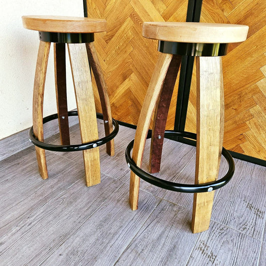 Barske stolice od bačve u natur boji